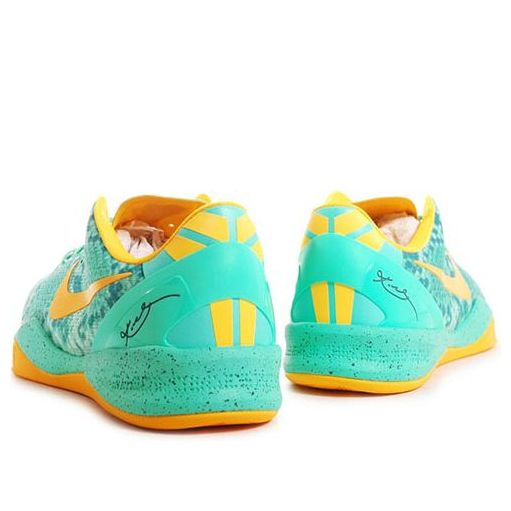 Nike Kobe 8 'Green Glow' 555035-304