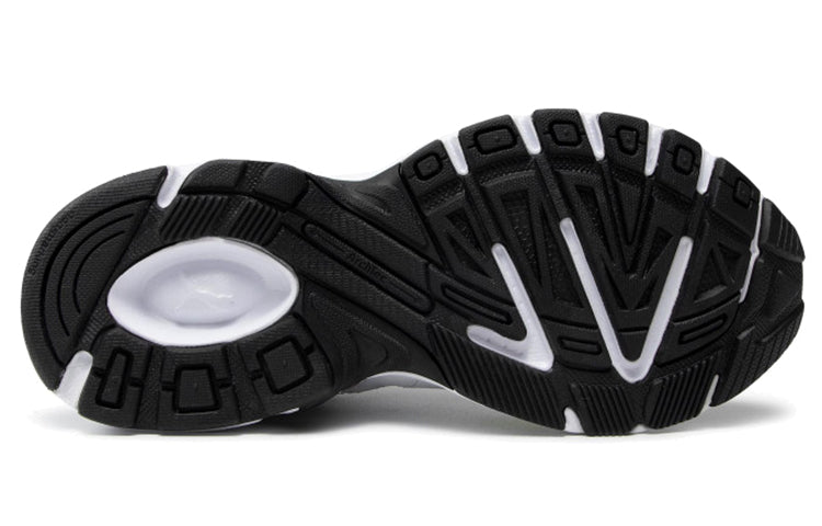 PUMA Unisex Axis Plus Suede Low-Top Running Shoes Black/White 370286-07