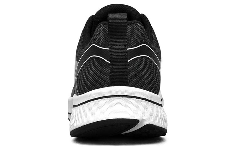 Skechers Go Run Consistent Low Black/White 220035-BKW