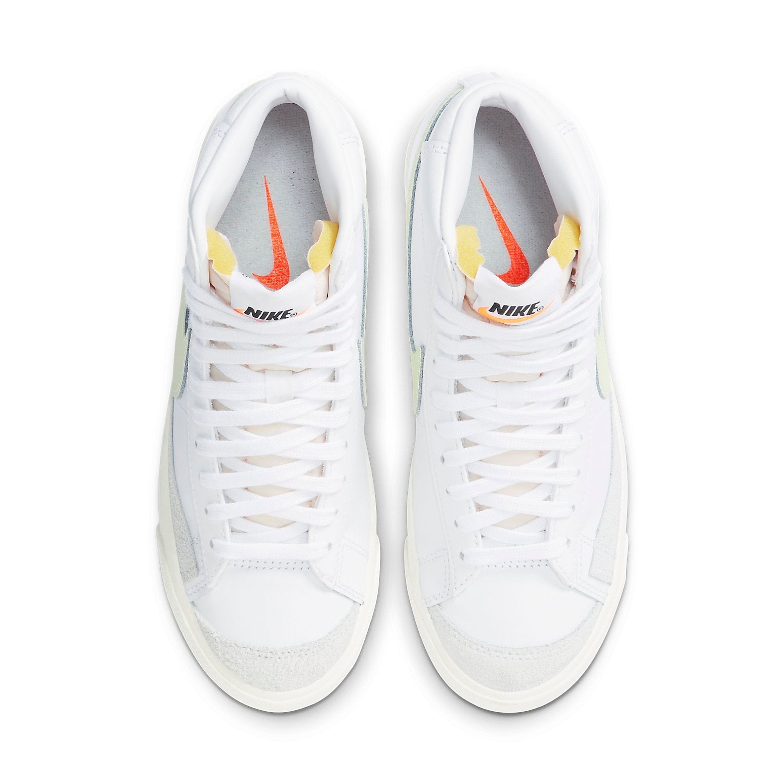 (WMNS) Nike Blazer Mid '77 'Barely Volt' CZ1055-108