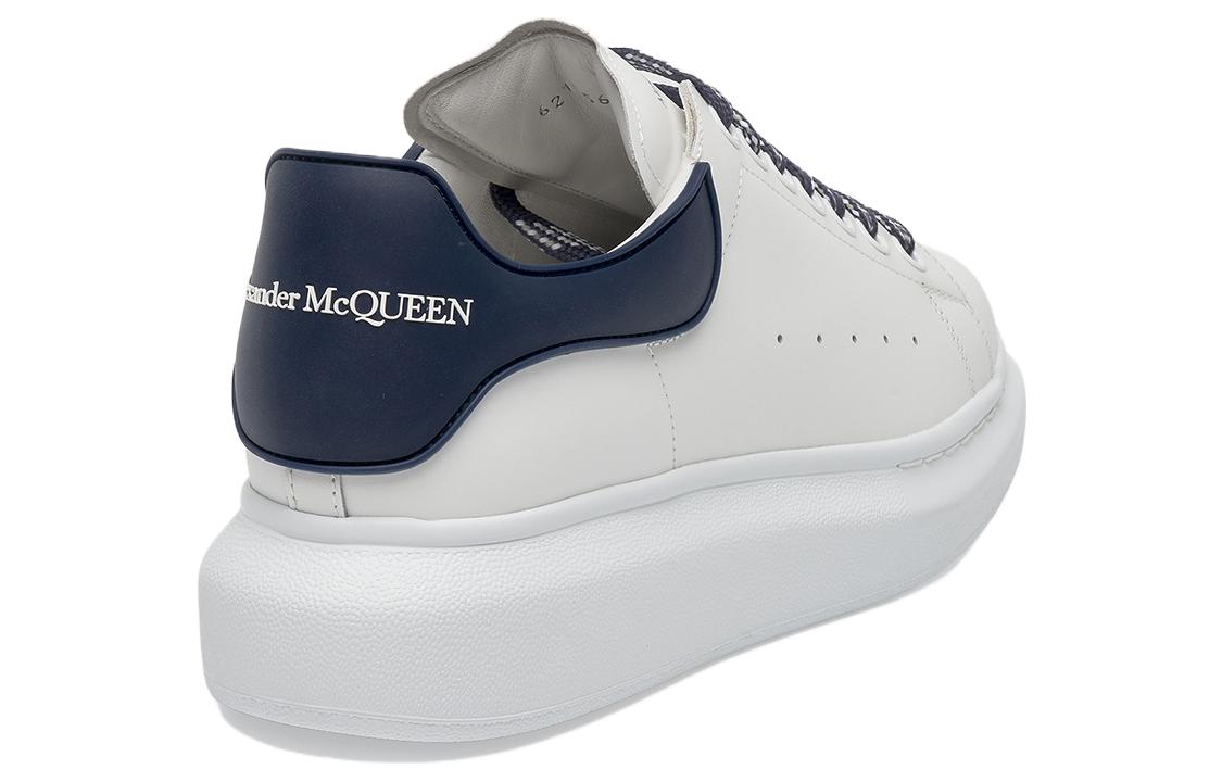 (WMNS) Alexander McQueen Oversized Sneaker 'White Ink Blue' 621056WHXMT9164