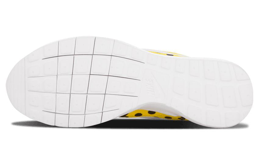 Nike Roshe Run NM 'Polka Dot' 810857-700