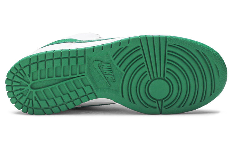 Nike SB Dunk Low Pro 'White Classic Green' 304292-133