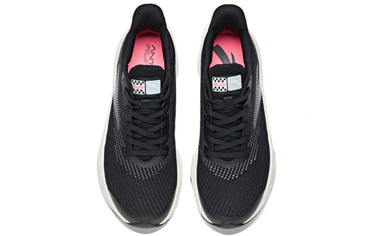 (WMNS) ANTA Edge Low 'Black White' 122035589-6