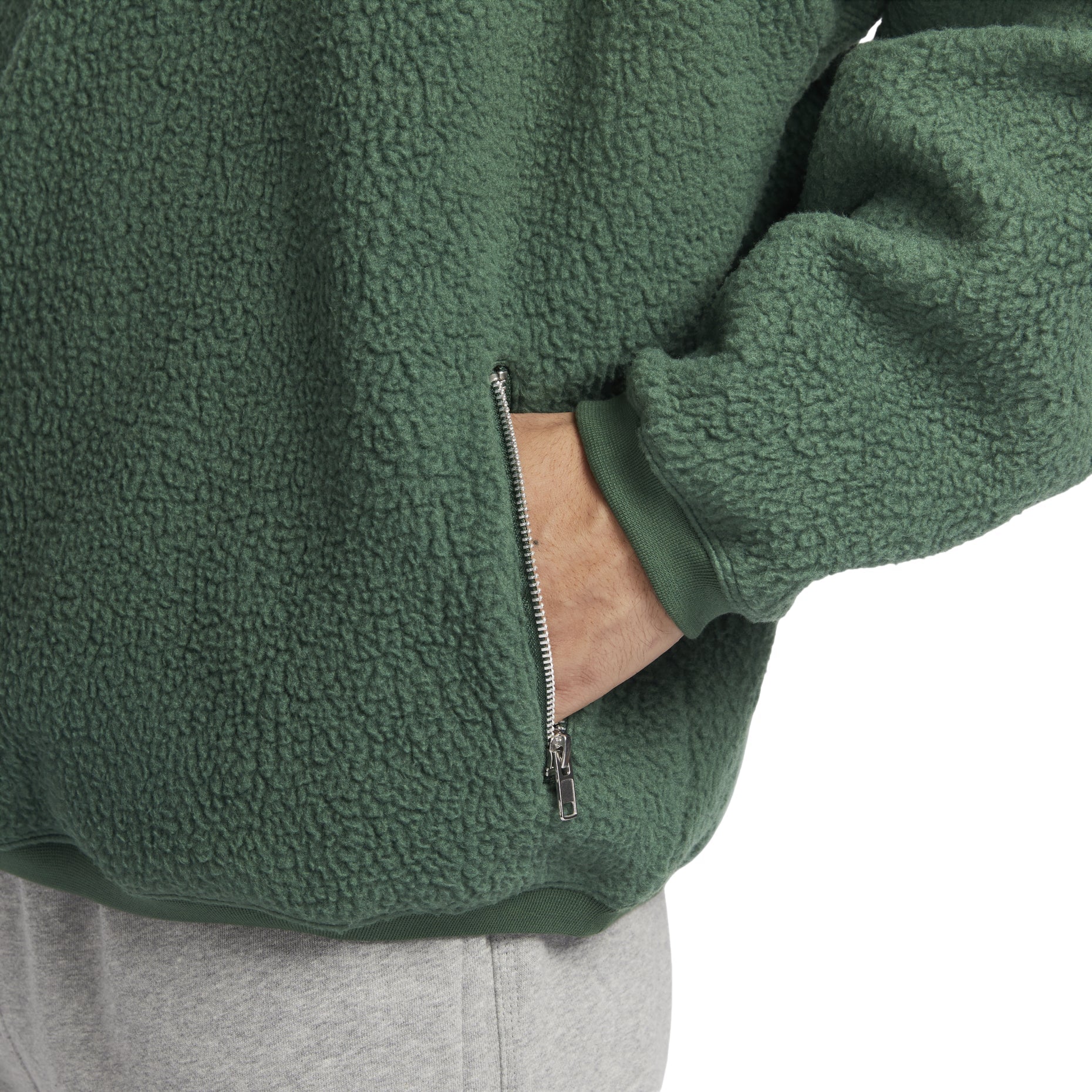 Nike Club Fleece Winterized Crew 'Fir' FB8379-323