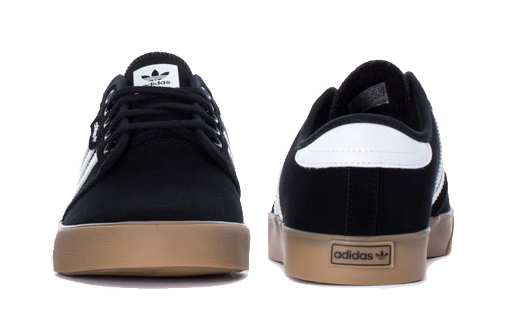 adidas originals Seeley 'Black White' EE6136