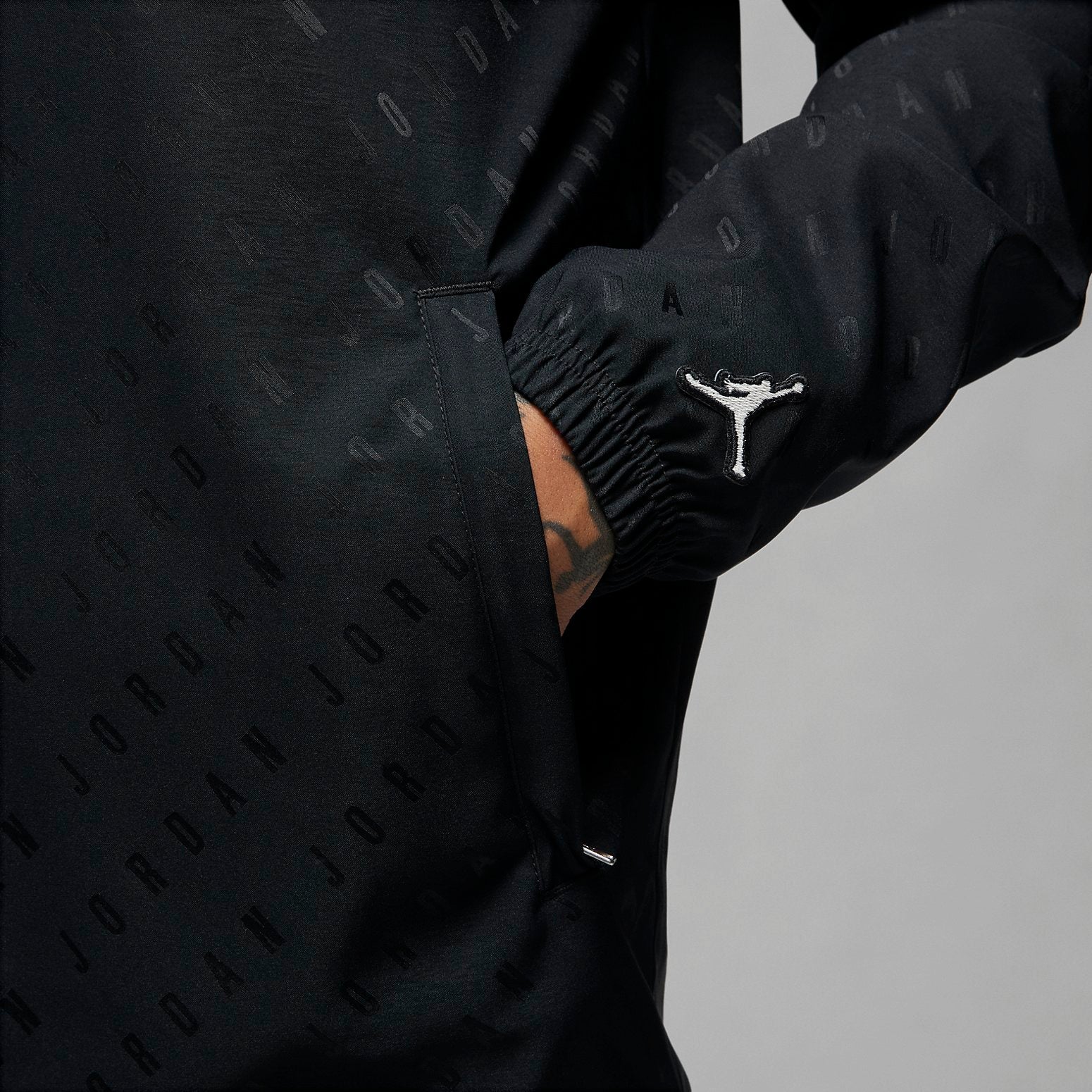 Air Jordan Essentials Coaches Jacket 'Black' DV7616-010