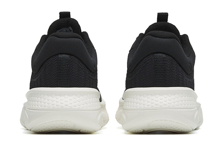 (WMNS) ANTA Running Shoes 'Black Gold White' 122247715-3