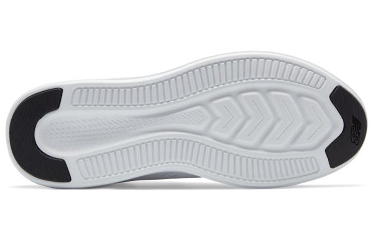 New Balance FuelCore Coast v3 'White Black' MCOASLW3