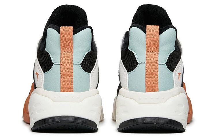(WMNS) ANTA Leather Fleeced Running Shoes 'White Orange Black' 122148980-2