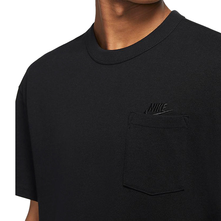 Nike Sportswear Essential Pocket Embroidered logo Short Sleeve Black DB3250-010