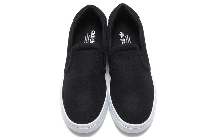 (WMNS) adidas originals Courtvantage Slip On Black/White S75171