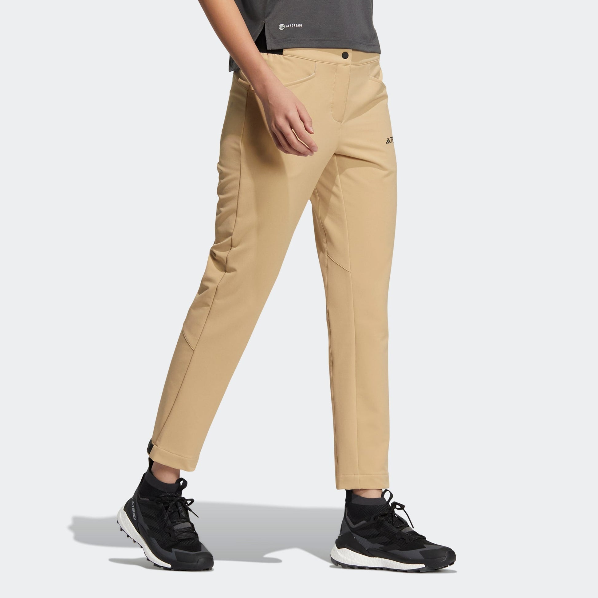 adidas Pants IC8000