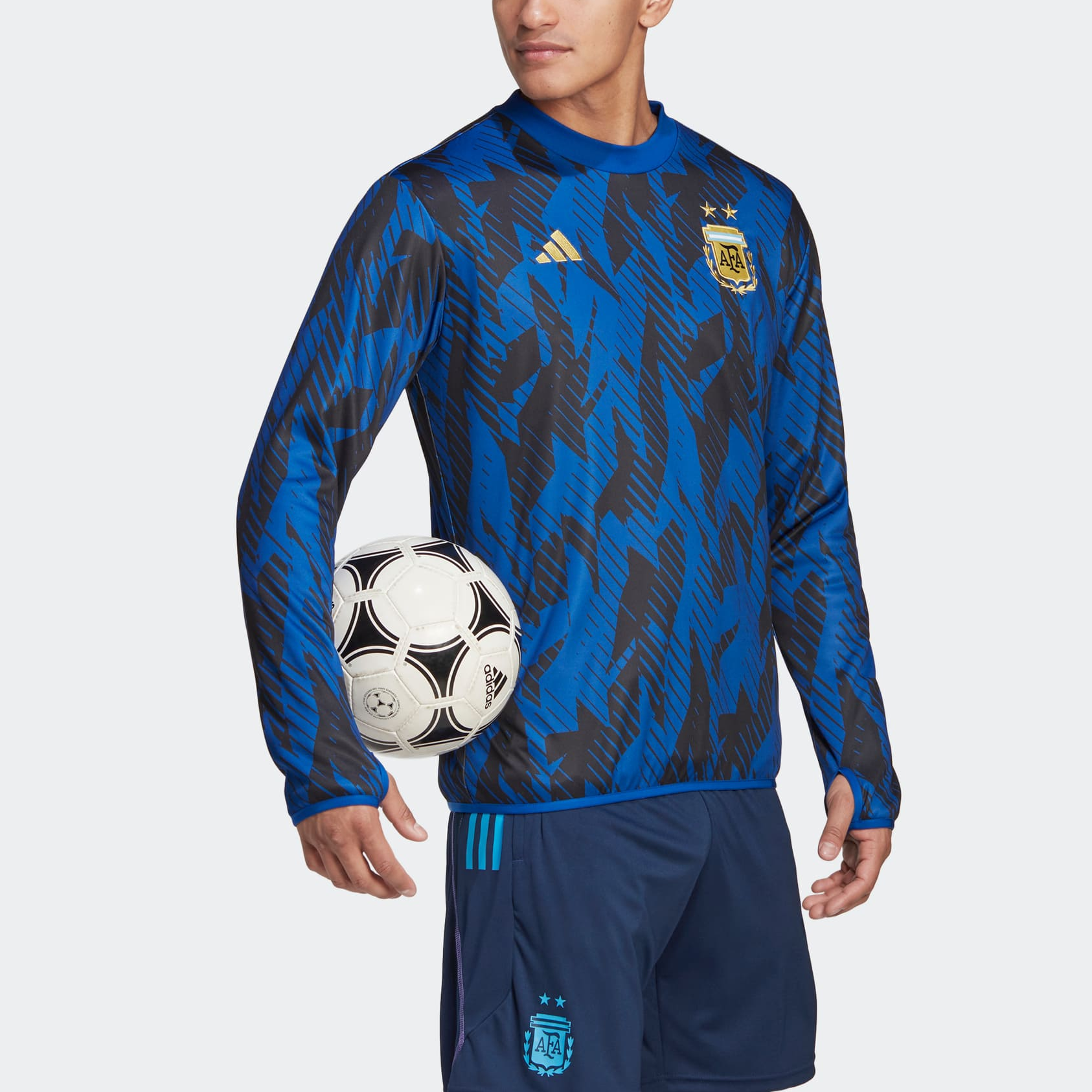 adidas Logo HG7235