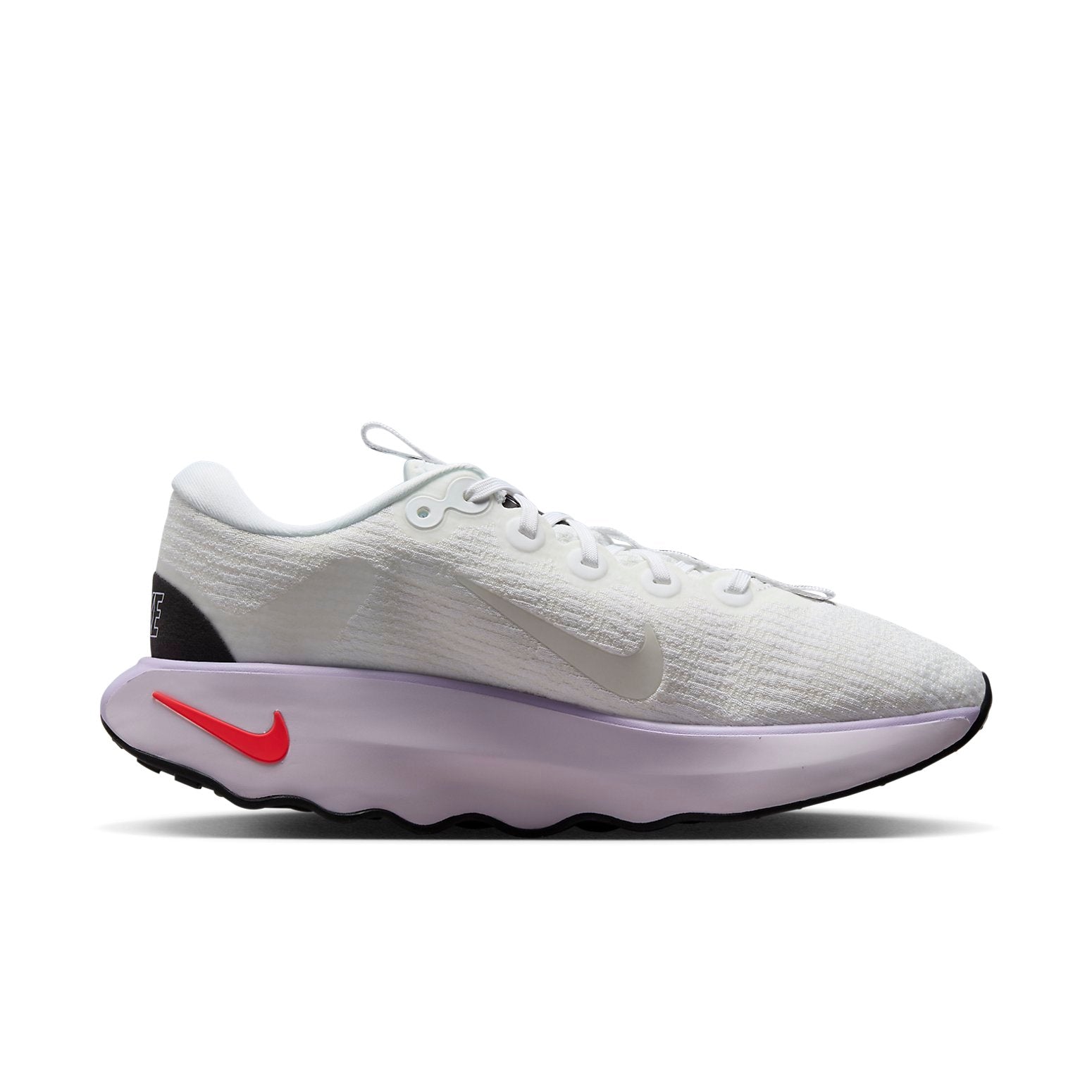 (WMNS) Nike Motiva 'White Lilac Bloom' DV1238-101