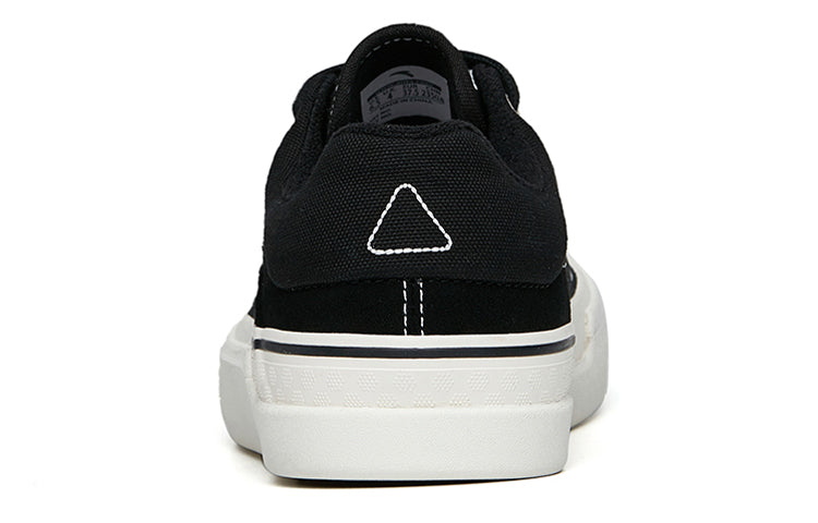(WMNS) ANTA Ao Li 'Black White' 122218011-1