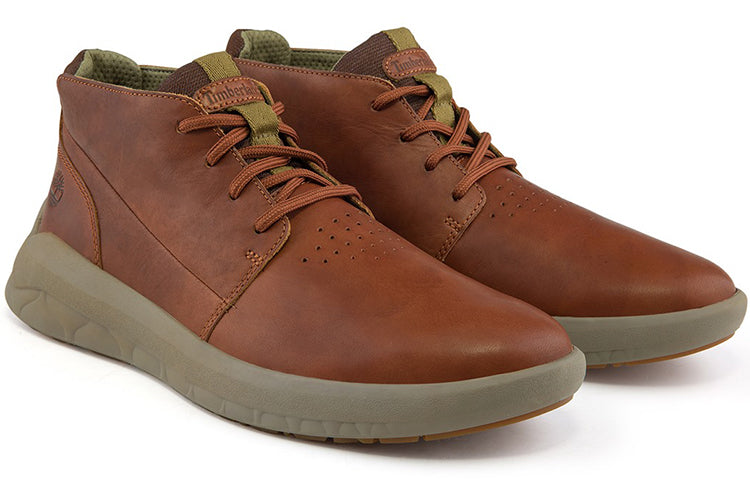 Timberland Bradstreet Ultra Chukka Wide Fit Boot 'Brown' A2HEZW