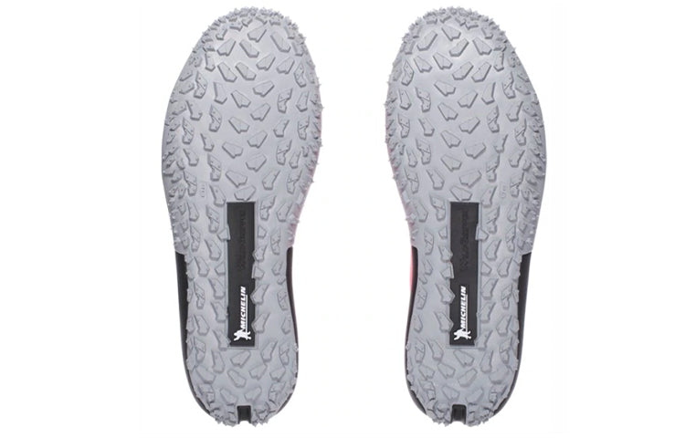 Under Armour Speed Tire Ascent Low Orange 1285685-296