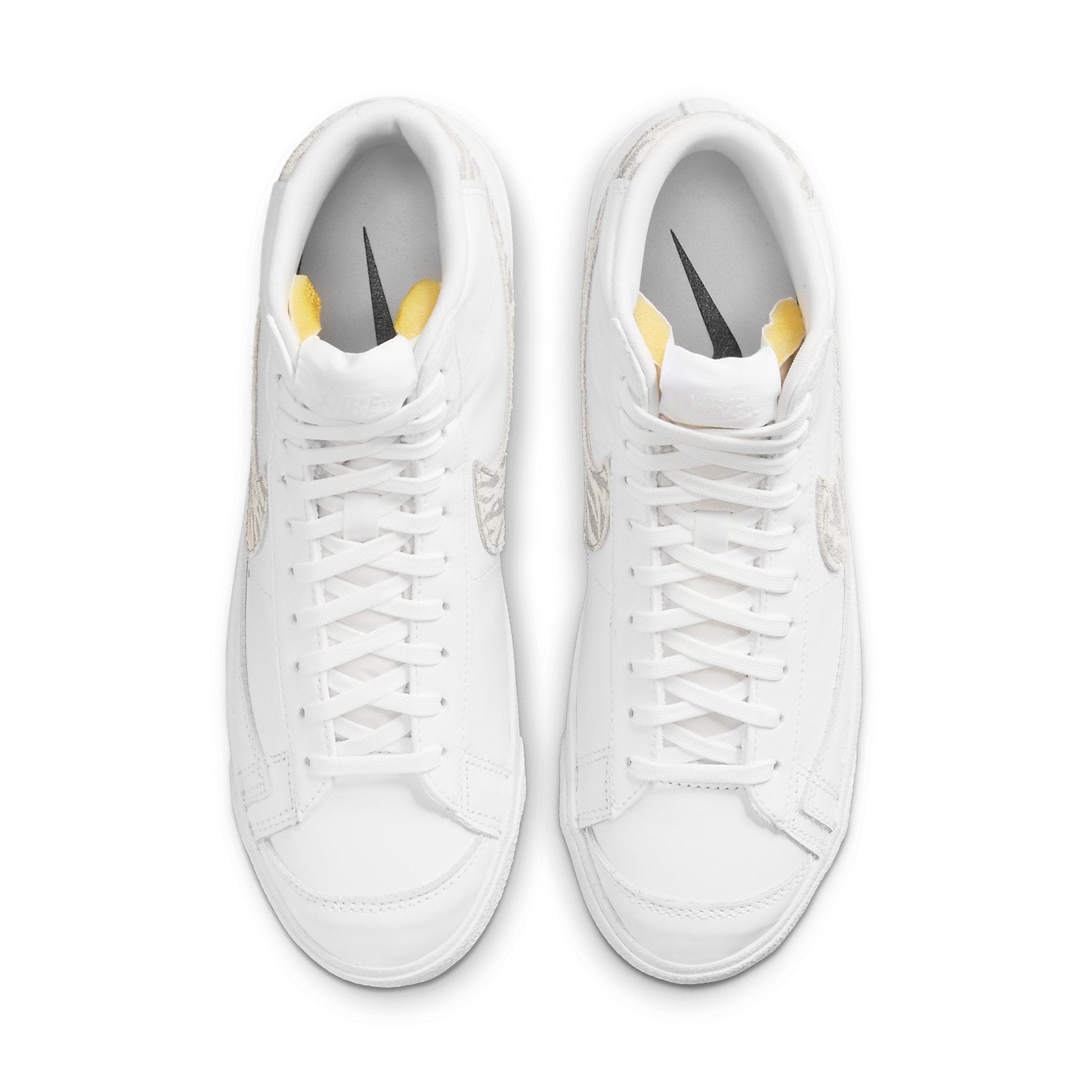(WMNS) Nike Blazer Mid '77 SE 'Zebra' DH9633-101