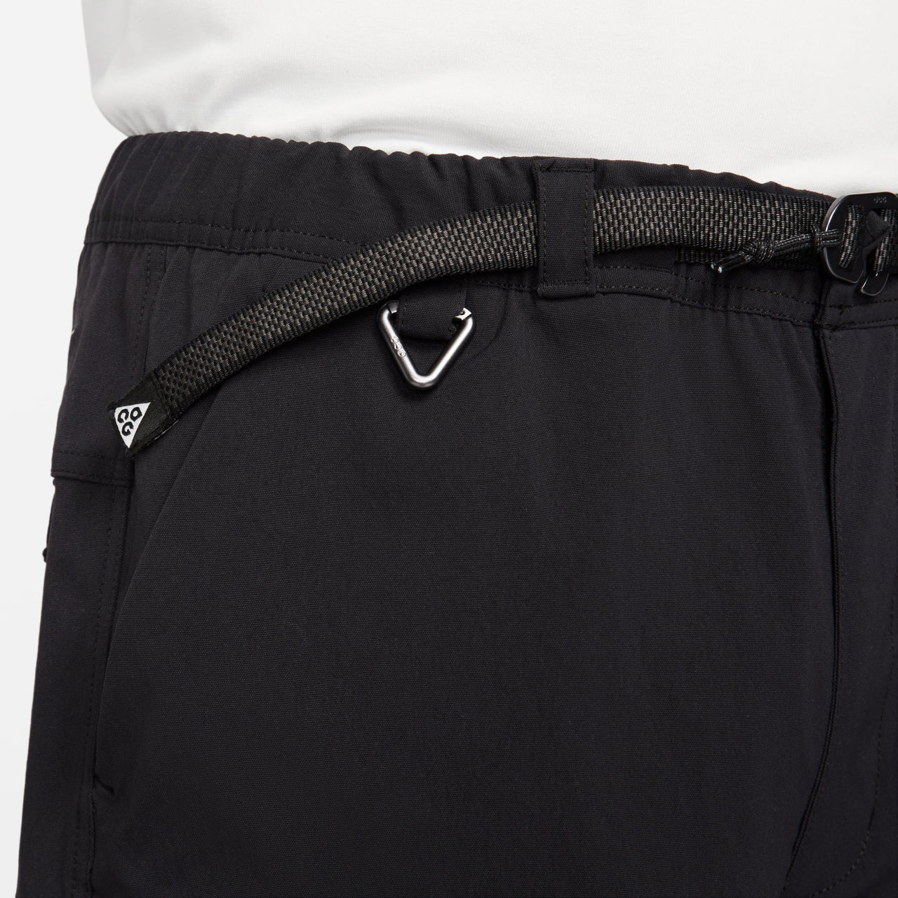 Nike ACG Smith Summit Cargo Pants Asia Sizing 'Black' FN0429-010