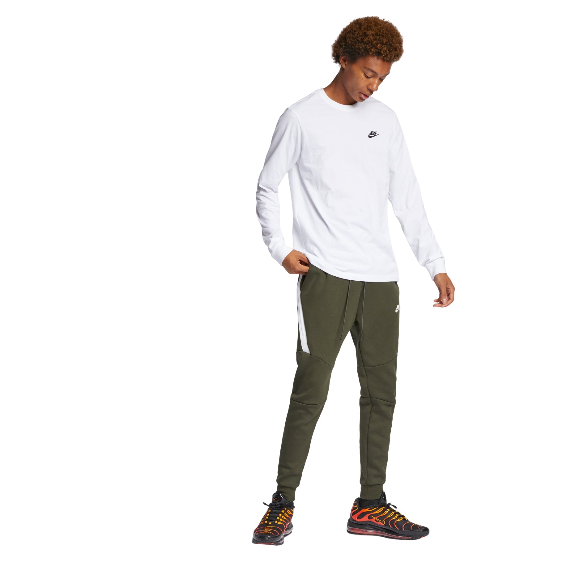 Men's Nike Embroidered Logo Loose Sports Running Long Sleeves White T-Shirt AR5194-100