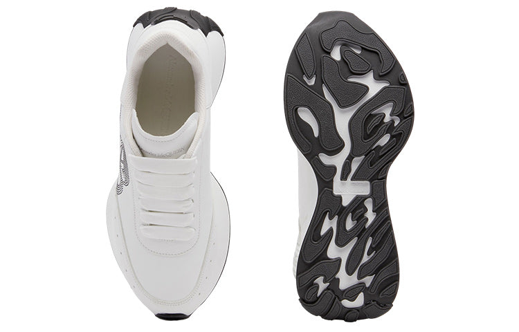 (WMNS) Alexander McQueen Sprint Runner 'White Black' 755637WIDN89089