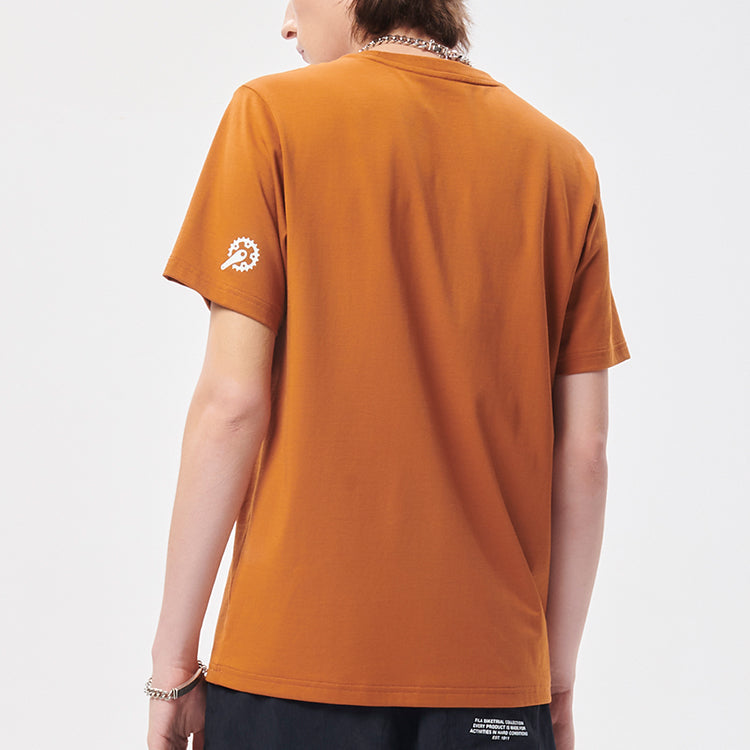 Men's FILA FUSION Rock Logo Printing Sports Short Sleeve Brown T-Shirt T11M133105F-DR