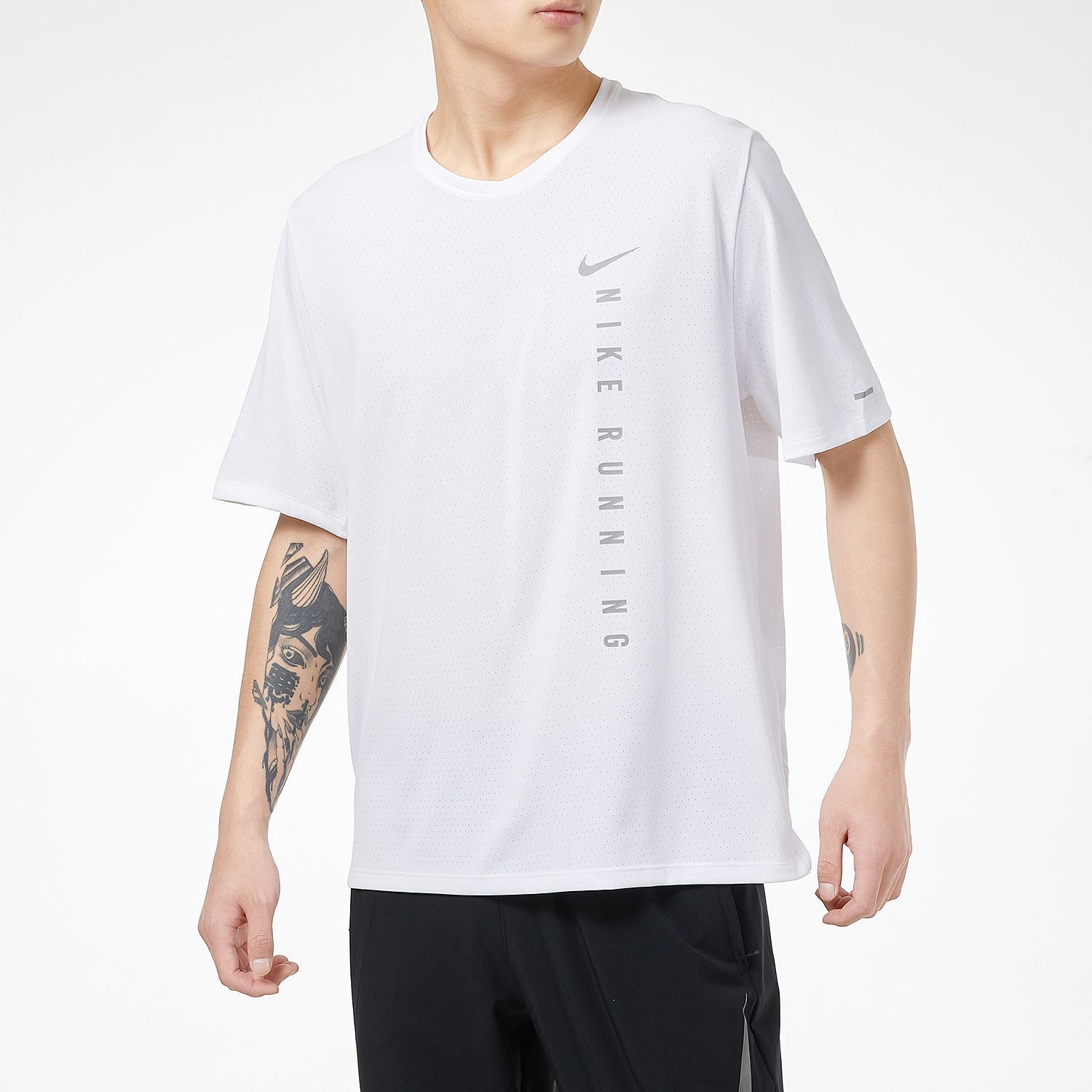 Men's Nike Running Casual Sports Breathable Short Sleeve White T-Shirt DA1316-100