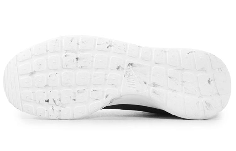 Nike Rosherun 'Black' 669985-001