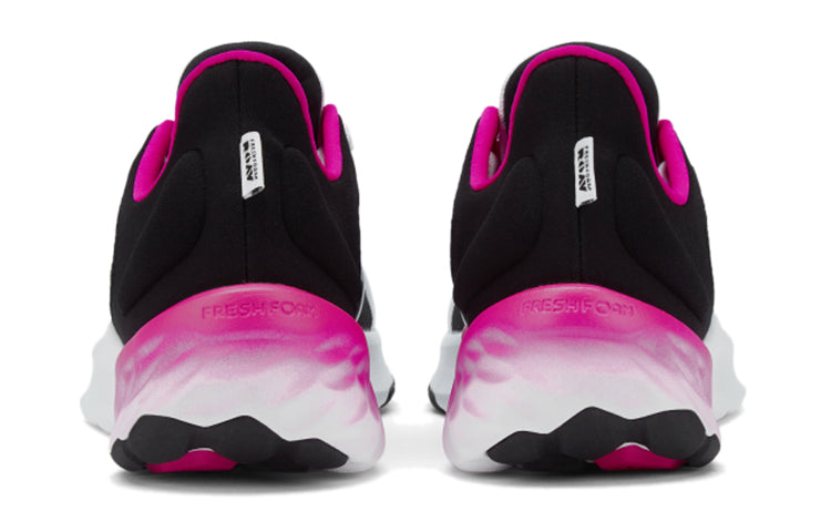 (WMNS) New Balance Fresh Foam Roav v2 'White Pink' WROAVSW2