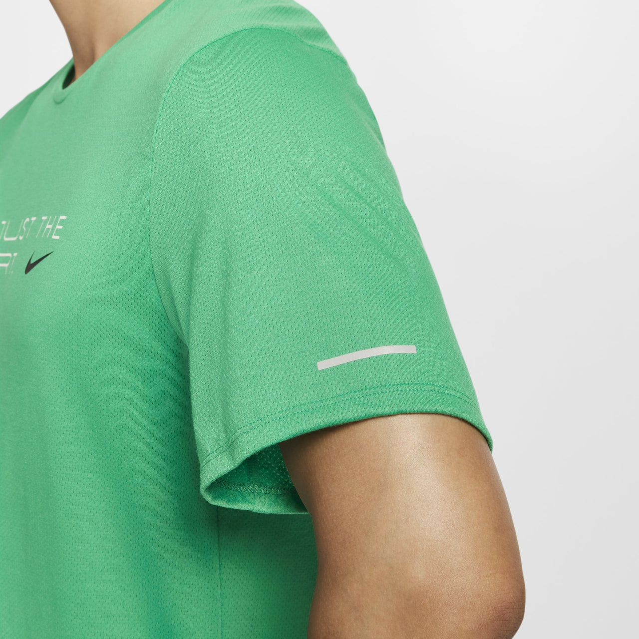 Nike Rise 365 Dri-FIT Short-Sleeve Running Top Asia Sizing 'Kipchoge-Stadium Green' HF0905-324