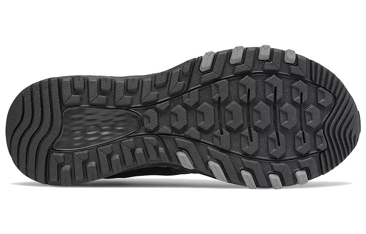 New Balance 410 Series v7 Low-Top Black MT410MB7