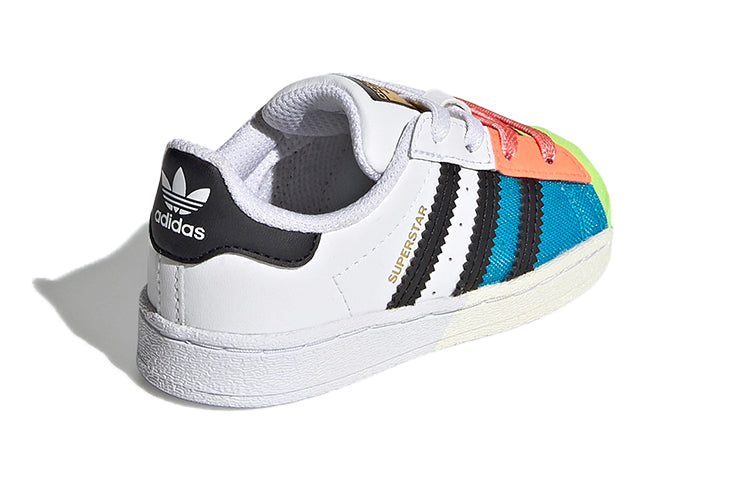(TD) adidas Superstar 'International Girls' Day' FX8783