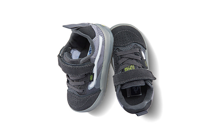 Vans UltimateWaffle 'Gray Black' VN0A5HZ11O7