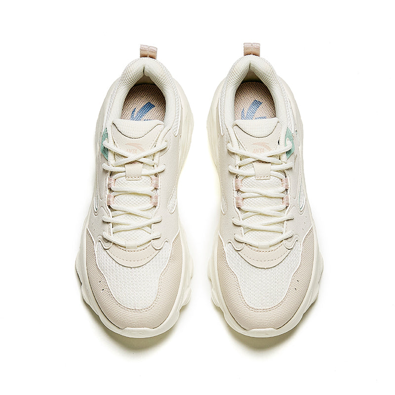 (WMNS) ANTA Life Series Sneakers 'Beige' 922418893-2