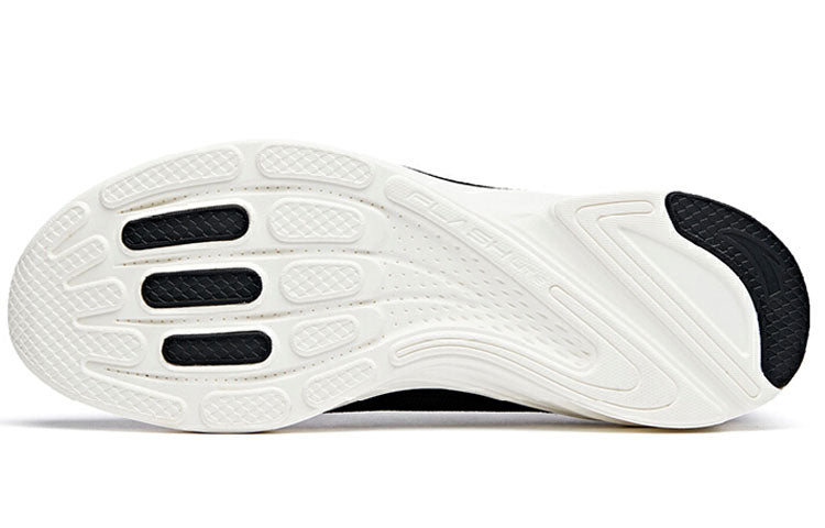 (WMNS) ANTA Hydrogen Run 2 'Black White' 122025540-5