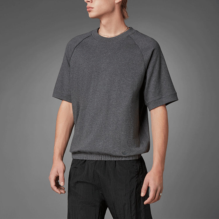 Men's adidas Solid Color Round Neck Straight Short Sleeve Dark Grey T-Shirt HD4790