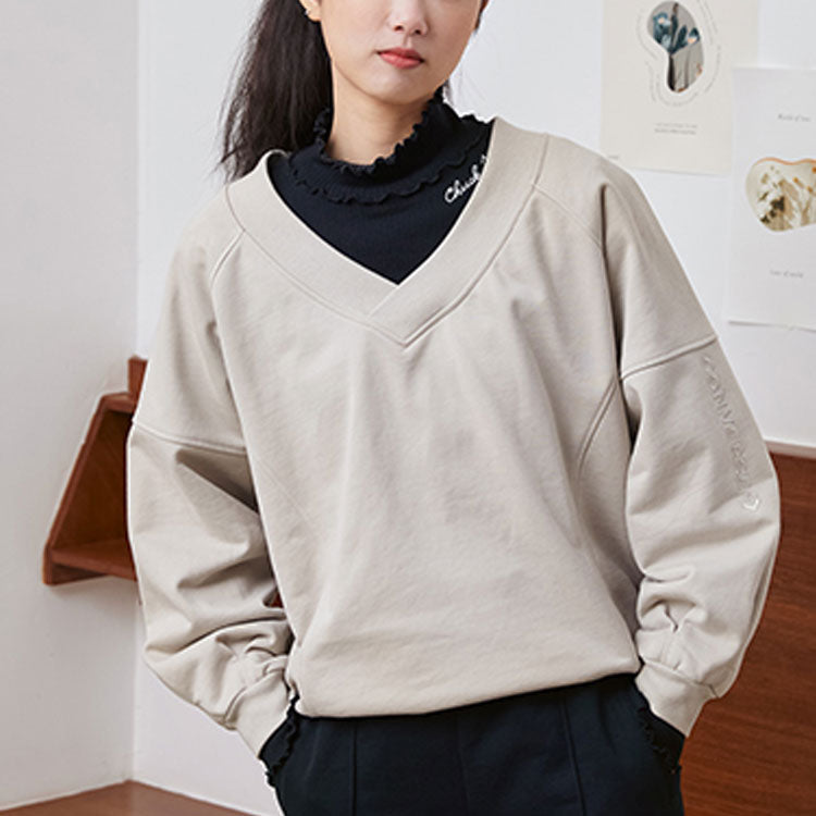 (WMNS) Converse Solid Color Loose Knit V Neck Beige Hoodie 10022959-A05
