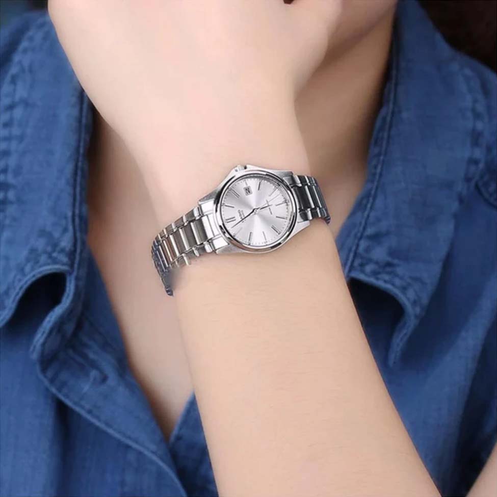 CASIO Couple Quartz Waterproof Unisex Silver Analog MTP-1183A-7A&LTP-1183A-7A