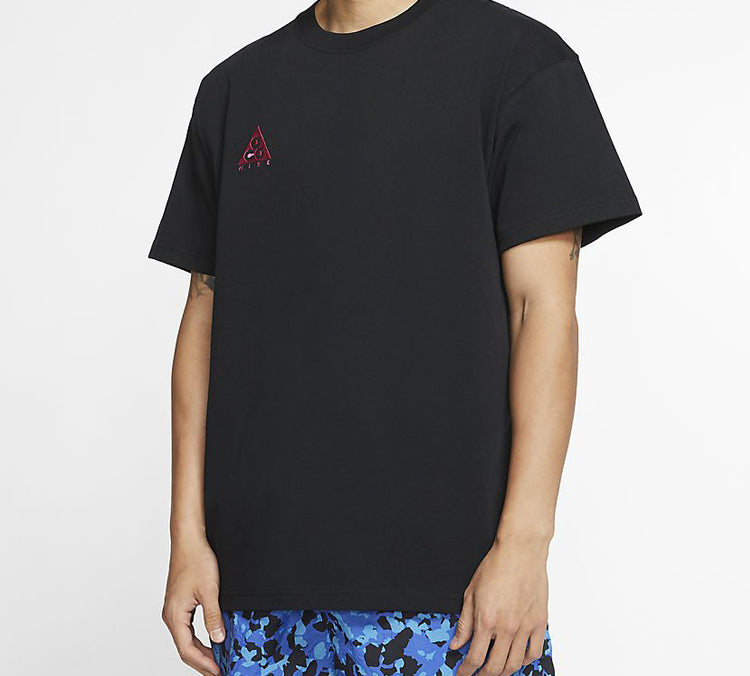 Nike ACG Small Logo Casual Short Sleeve Black / Purple Red BQ7343-013
