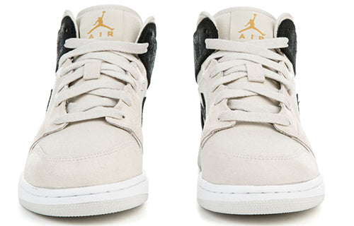 (GS) Air Jordan 1 Retro Mid 'Light Bone' 554725-023