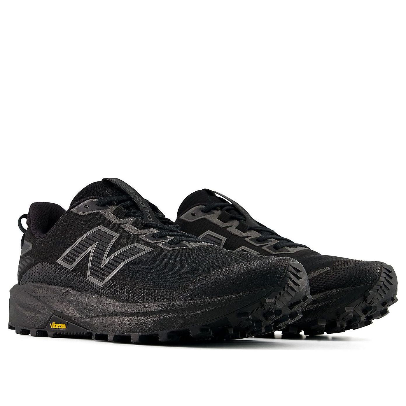 New Balance FuelCell Rebel Trail 'Black' MRBT8R0