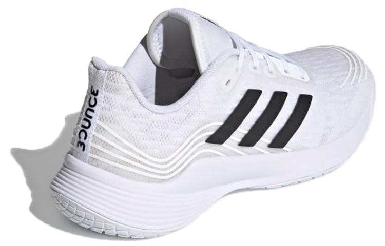 (WMNS) adidas Novaflight 'White Black' FX1737