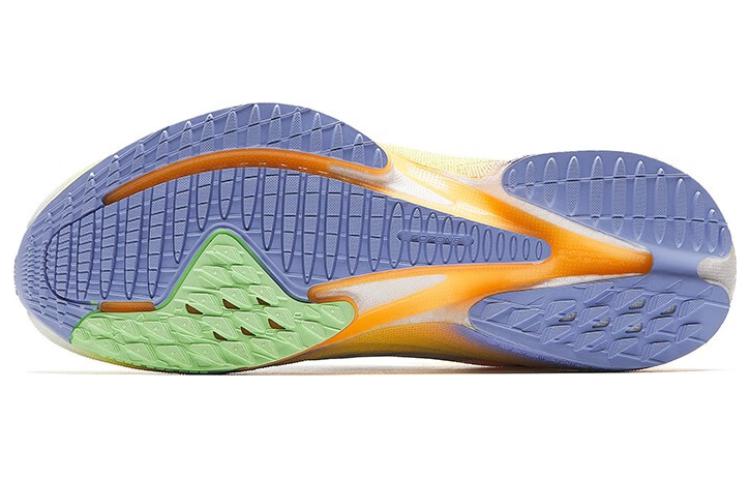 (WMNS) ANTA Mach 3.0 'Grey Orange' 122325583S-1