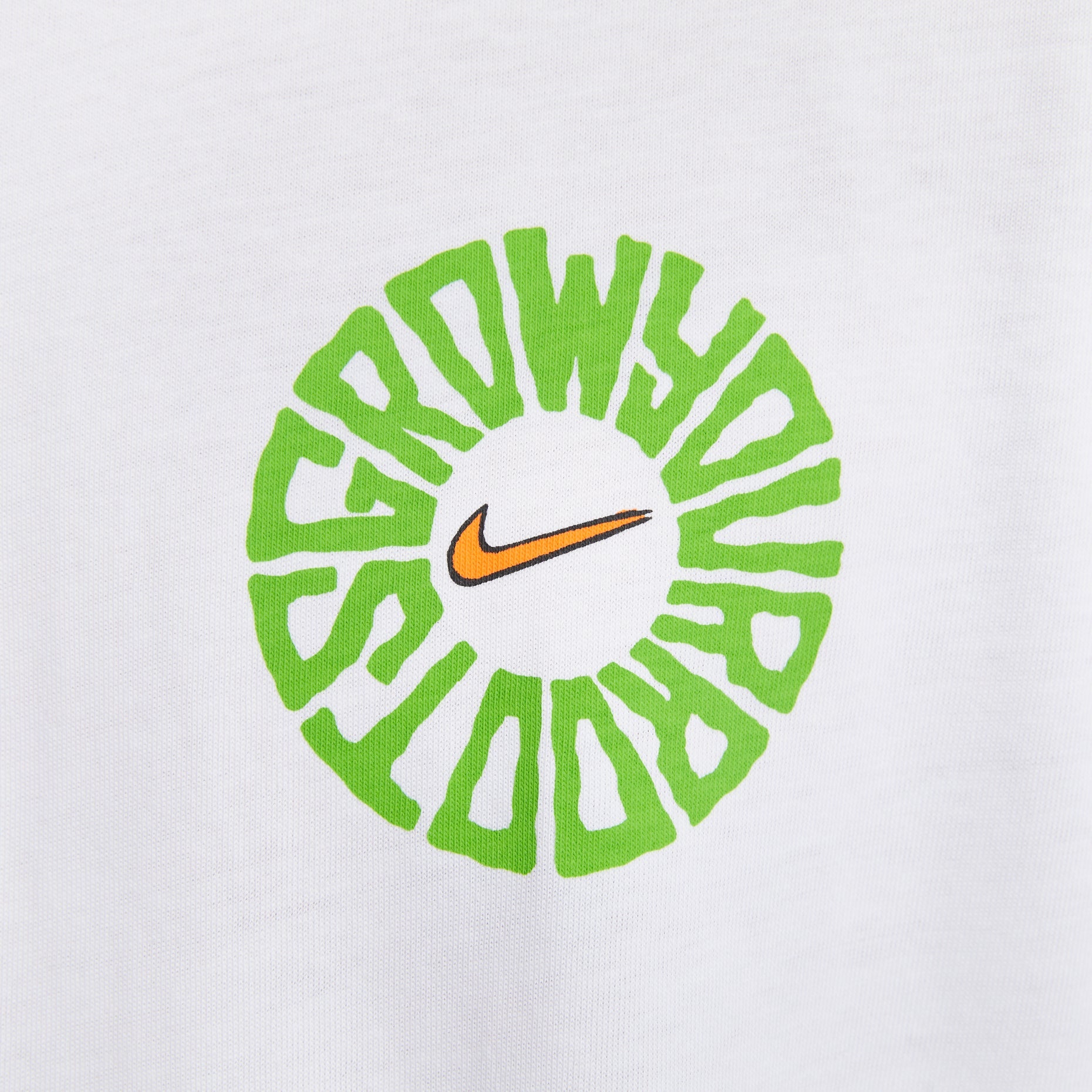 Nike Essential Long-Sleeve T-Shirt 'Grow Your Roots - White' IH4134-100