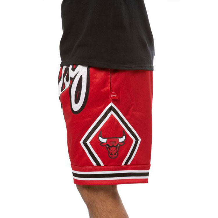 Mitchell & Ness x NBA Big Face 2.0 Shorts 'Chicago Bulls' SHORBW19147-CBURED1