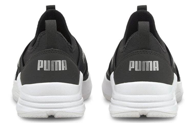 (WMNS) PUMA Wired Run Slip-On 'Black Silver' 382299-01