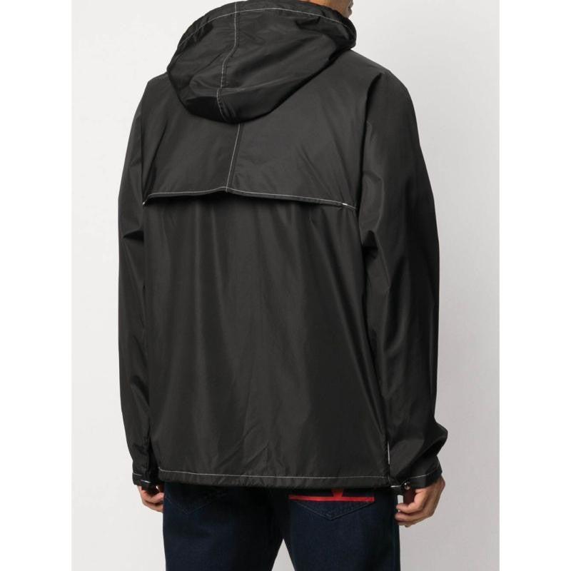 Burberry Portable Light Hooded Jacket Black 8025661