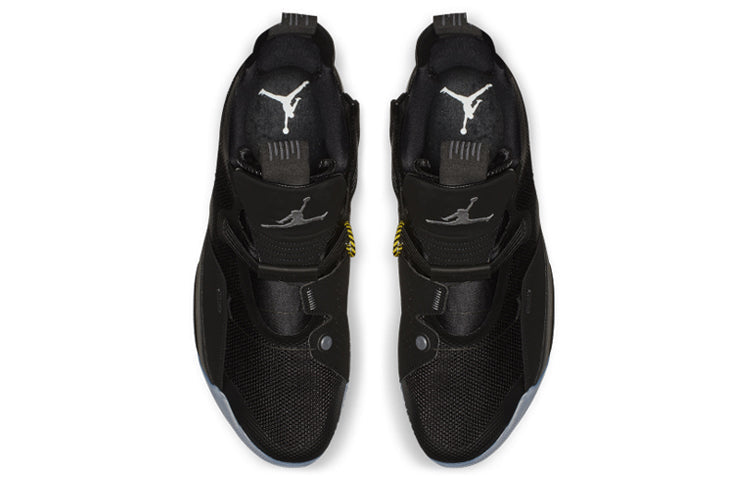 Air Jordan 33 'Utility Blackout' AQ8830-002