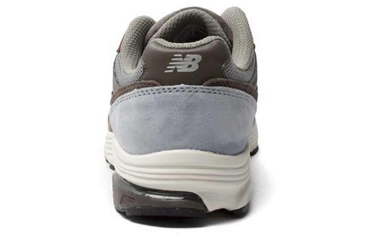 New Balance 880 Series Low-Top Brown MW880BC2